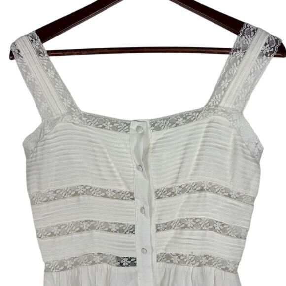 Storia NWT White Lace Buttons‎ Mini Babydoll Dress Women's Small - Picture 2 of 10